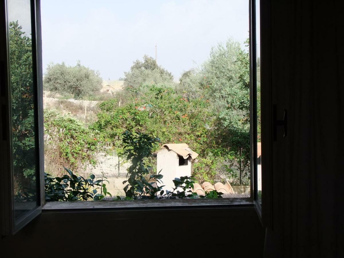 Il Filo Di Paglia Bed & Breakfast Comiso Eksteriør bilde